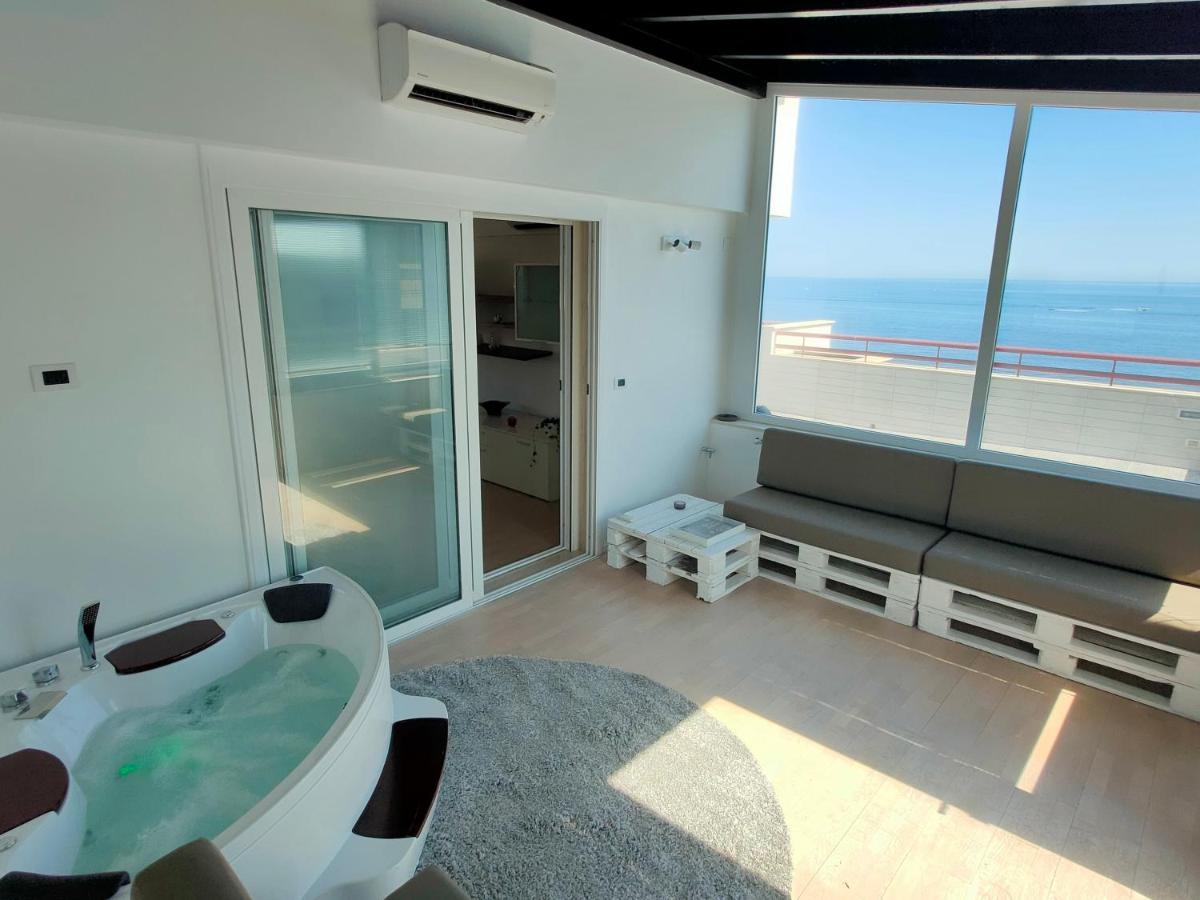 Seafront Suites Bari Zewnętrze zdjęcie