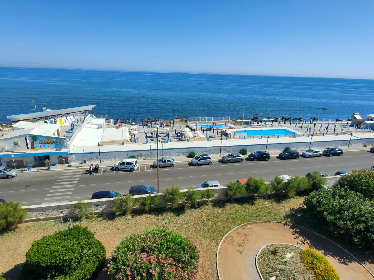 Seafront Suites Bari Zewnętrze zdjęcie
